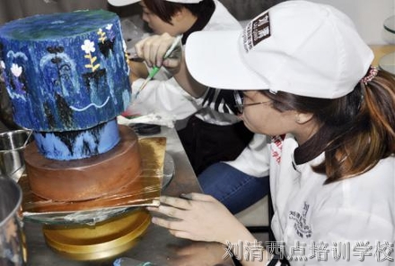 这才是把韩裱蛋糕玩到极致！学蛋糕的你一定没见过！